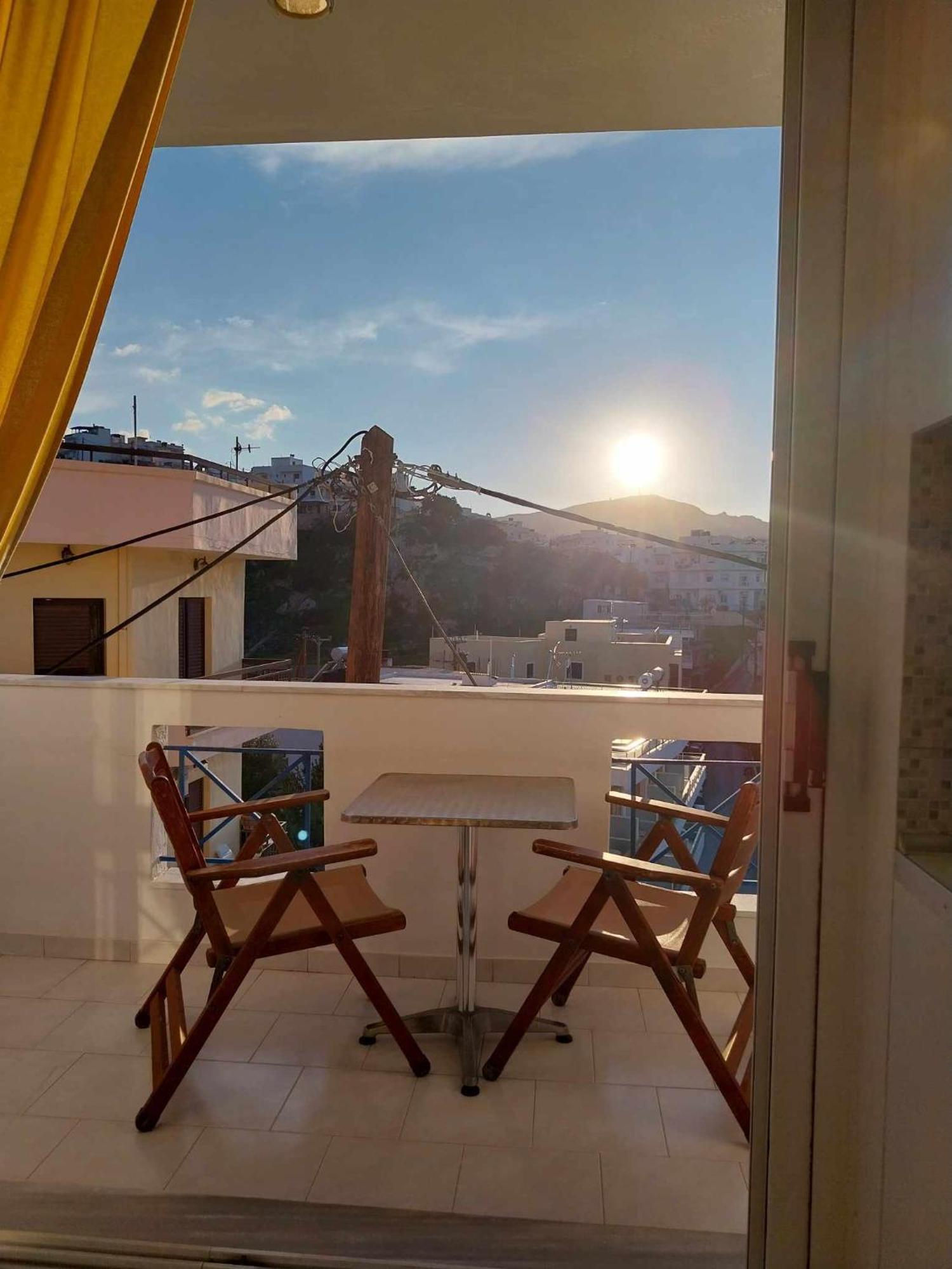 Lilis Apt In Center With Sea View Карпатос Екстериор снимка